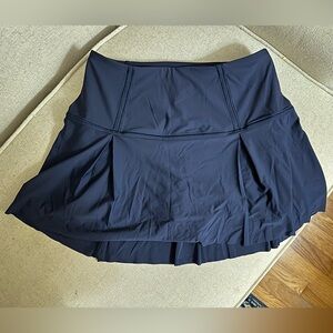 Lululemon skirt with built in shorts (navy)